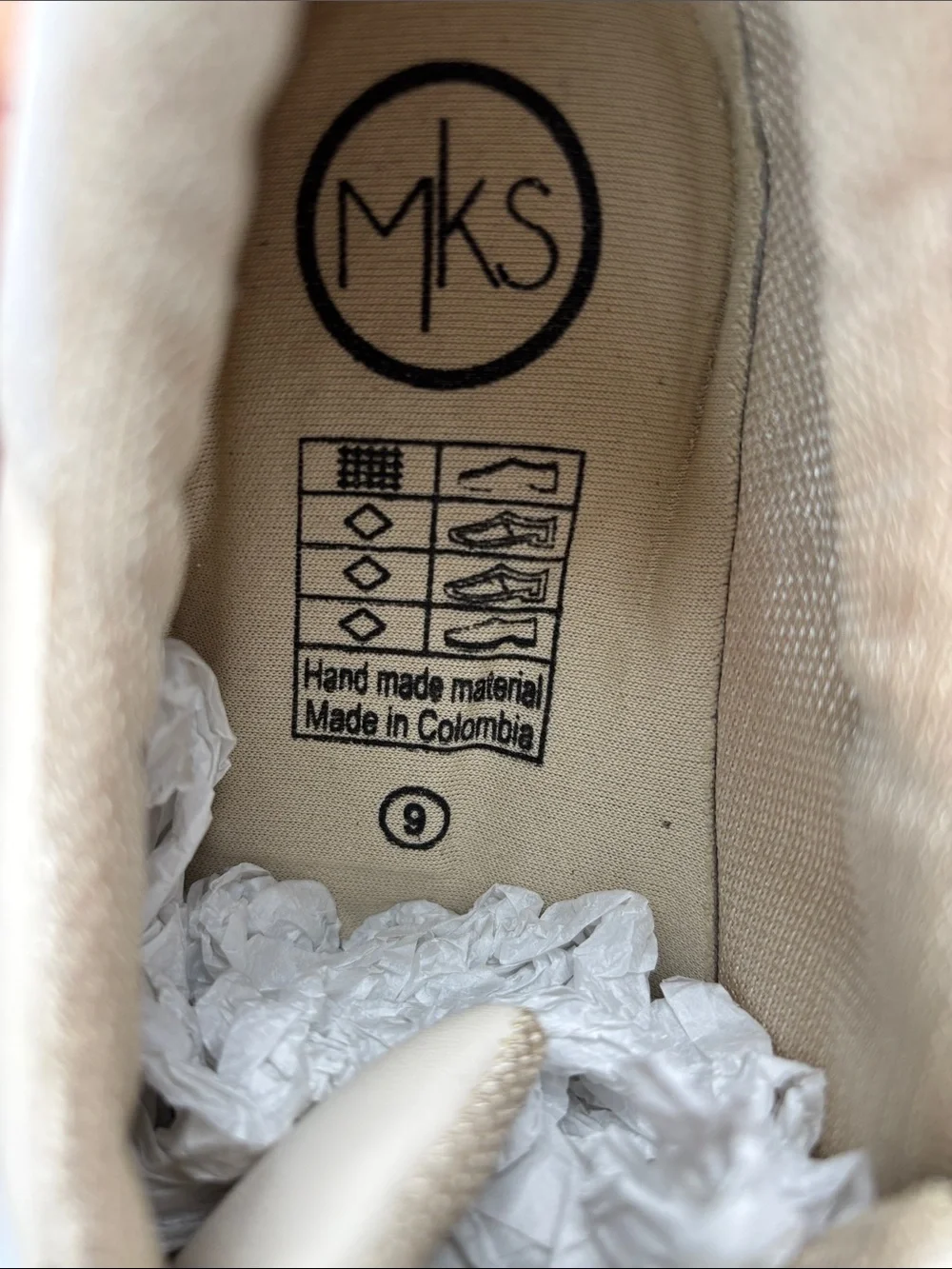 MKS Women’s 9 Cream‎ & Gold Metallic SnakeSkin Low-Top Sneakers #499